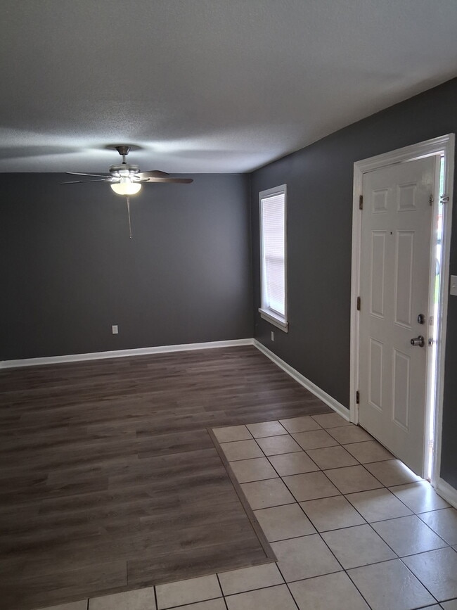 Photo - 1501 Magnolia St Unidad A