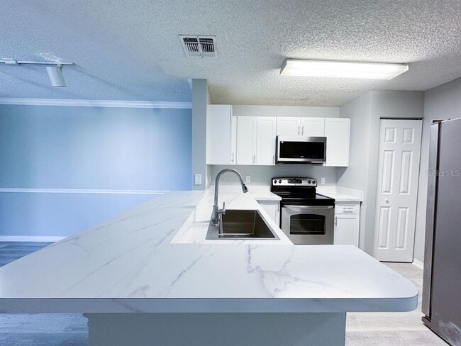 Photo - 1919 Summer Club Dr Unit 309