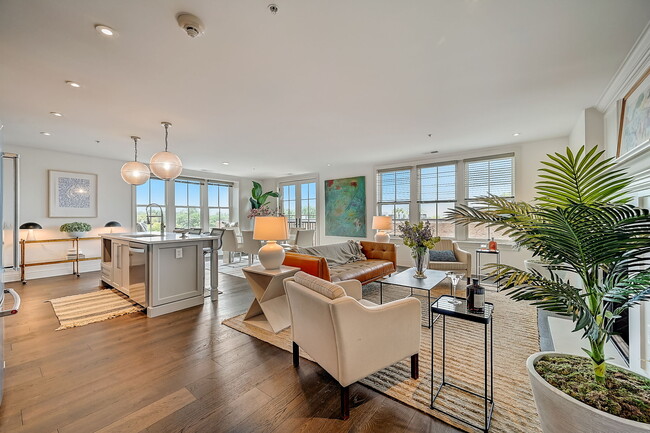 Photo - Hubbard Park Place