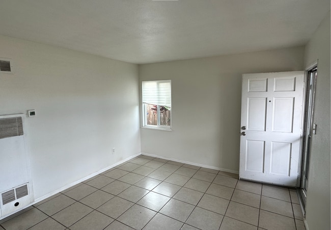 Photo - 3171 Luna Ave Unidad 3171