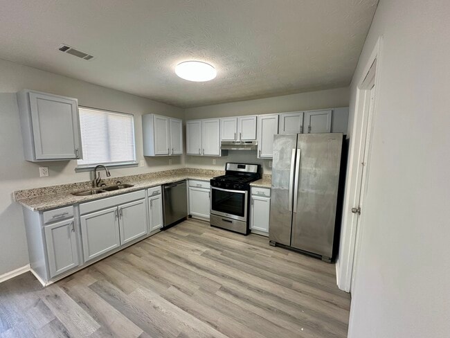Photo - 1749 Hunting Creek Dr SE Townhome