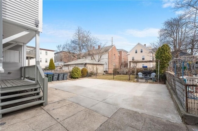 Photo - 130 Sutton St Unit 2