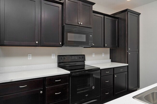 Photo - 1345 E Cherry St Unit B