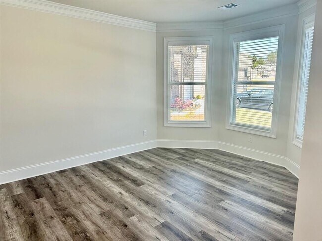 Photo - 4252 Shandi Cove