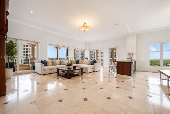 Photo - 13633 Deering Bay Dr Unit PH285