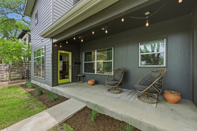Photo - 2011 Arthur Ln