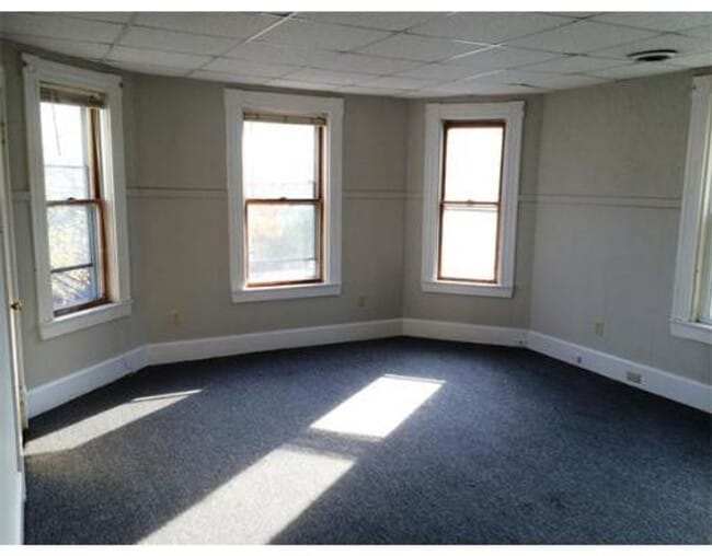 Photo - 12 Baxendale Ave Unit 3