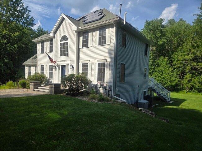 32 Stowell Rd