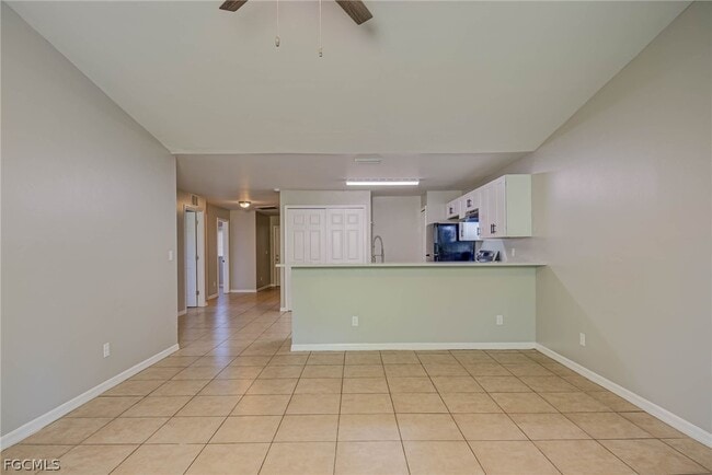 Photo - 704 Ichabod Ave