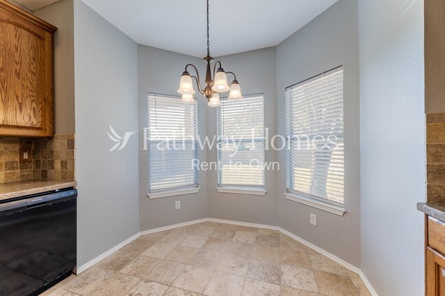 Photo - 629 Teakwood Dr