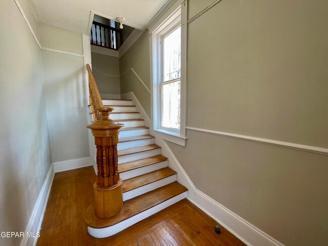 Photo - 901 E Rio Grande Ave