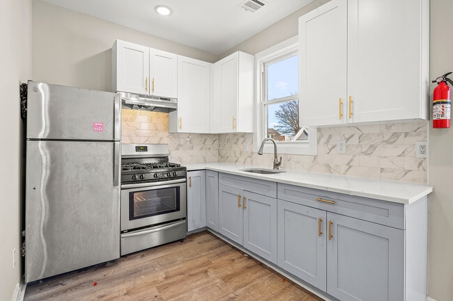 Photo - 791 S 15th St Unidad 3