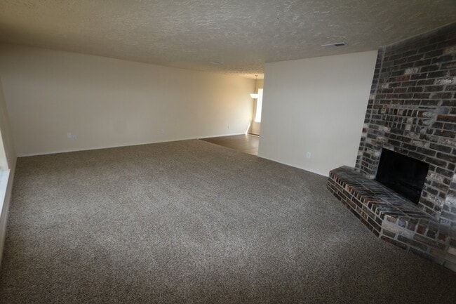 Photo - 20014 Chipplegate Ln