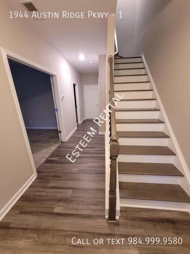 Photo - 1944 Austin Ridge Pkwy