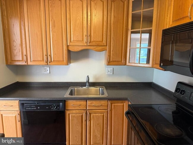 Photo - 13206 Holdridge Rd