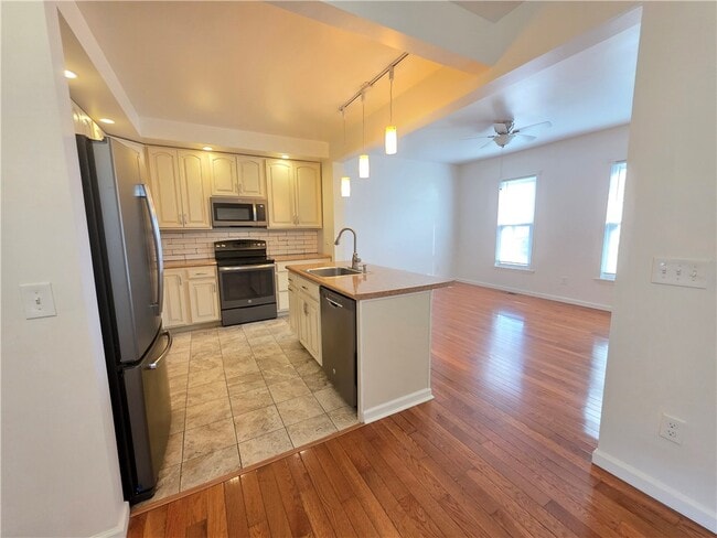 Photo - 311 Woodview Ave Unit #101