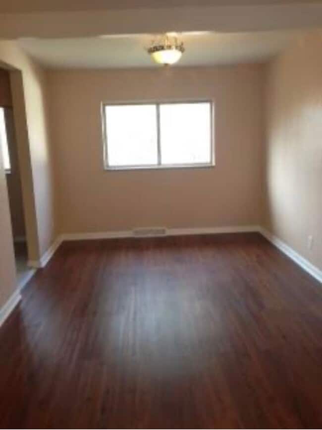Photo - Charming 2 Bdrm/1.5 Bath Townhouse in South Hills