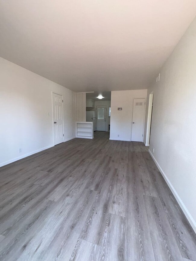 Photo - 741 Alamo Dr Unit 1