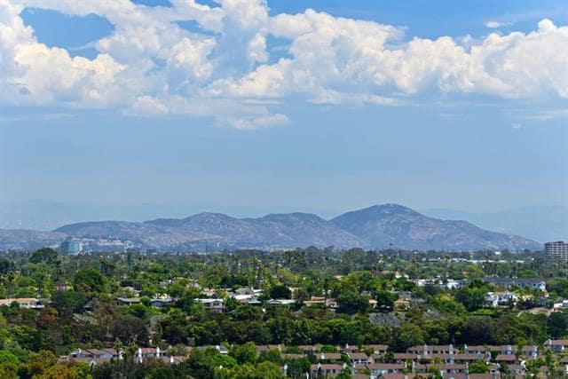 Vista - 5681 Desert View Dr