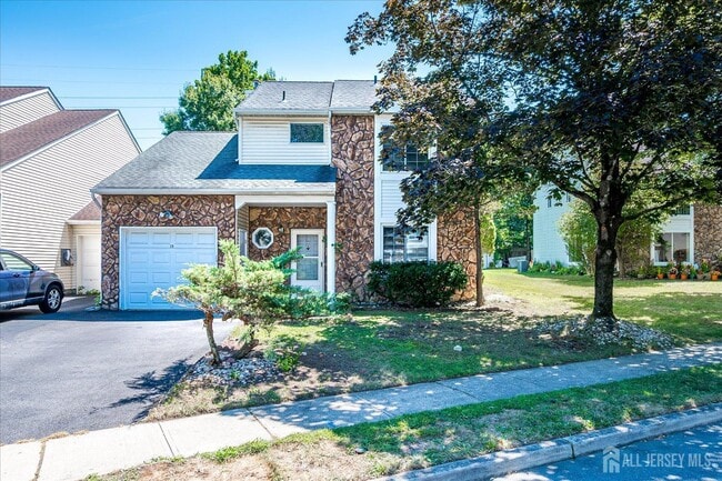 Photo - 39 Jeffrey Cir
