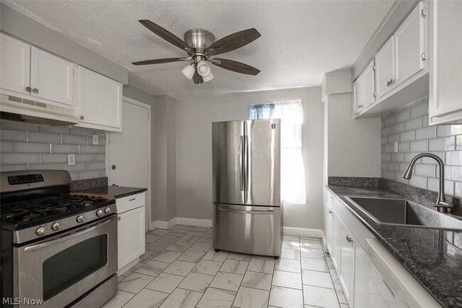 Photo - 3635 W 46th St Unit 1