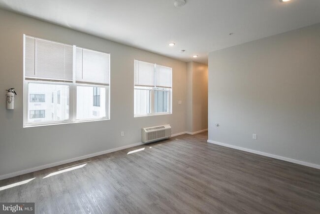 Photo - 4124 Haverford Ave Unit 412