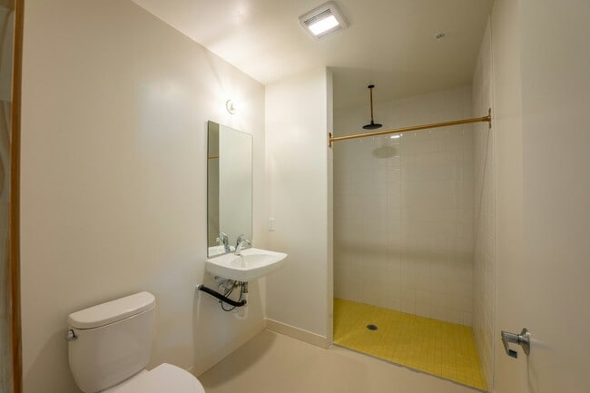 Photo - 1932 Kearney Ave Unit 03