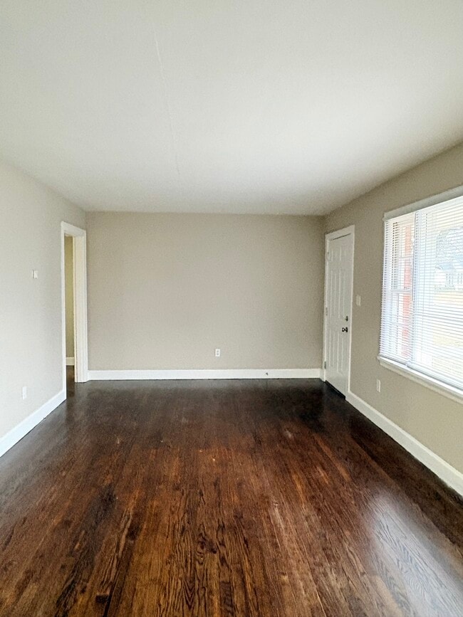 Photo - 1405 Kenton St