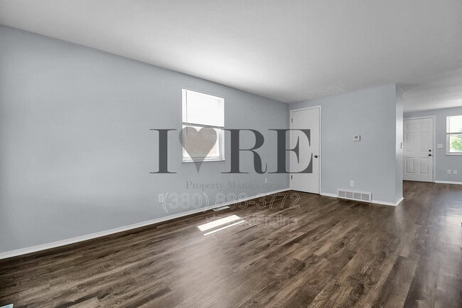Photo - 1303 Barnett Rd