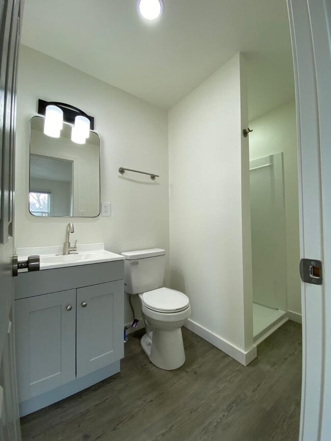 Photo - 213 Carroll Dr