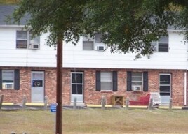 Photo - Four Seasons Apartments