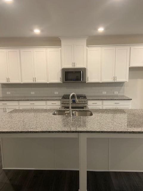 Photo - 3925 Redwood Dr