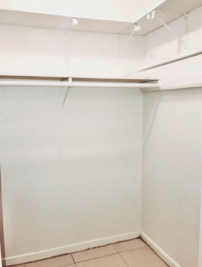 Photo - 5329 Lost Forest Dr Unit 5329