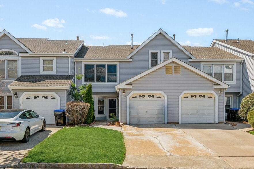 118 Magee Ct