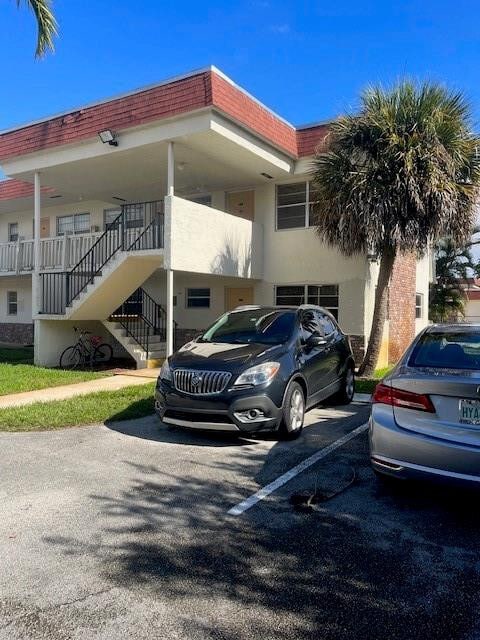 Building Photo - 4169 SW 67th Ave Unit 209A