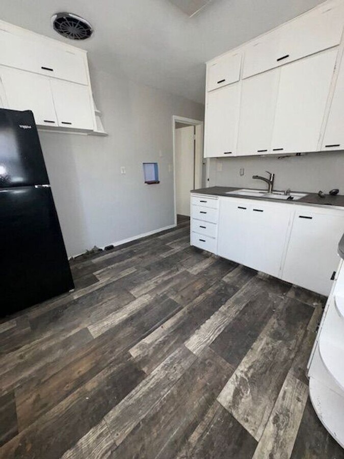 Photo - 421 N Nesmith Ave Unit 421 N Nesmith