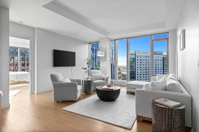 Building Photo - 133 Seaport Blvd Unit 2105