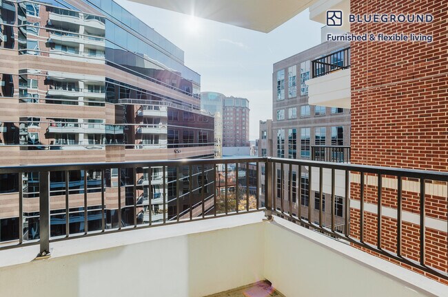 Photo - 850 N Randolph St Unidad SI FL11-ID1007