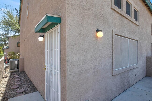 Photo - 5199 Souvenir Ln