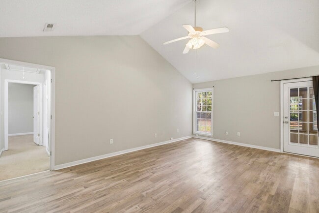 Photo - 1860 Piper Dr