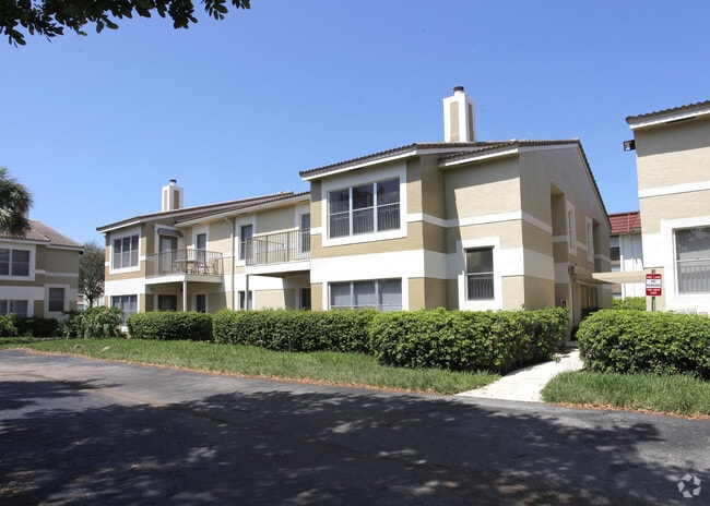 IMT BelaSera at Forest Hills
