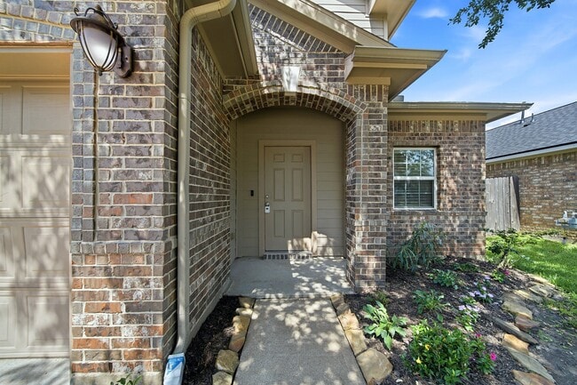 Photo - 2716 Sunshade Ct