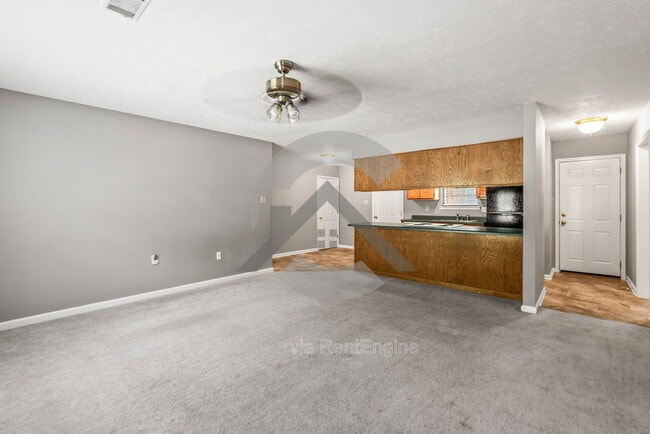 Photo - 1565 New Oxford Rd