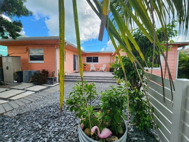 Photo - Charming Beachside Bungalow only 150 steps...