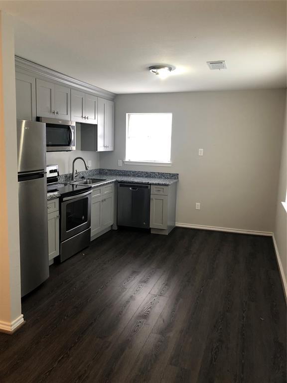 3901 Ave S Apartment For Rent in Galveston, TX | ForRent.com