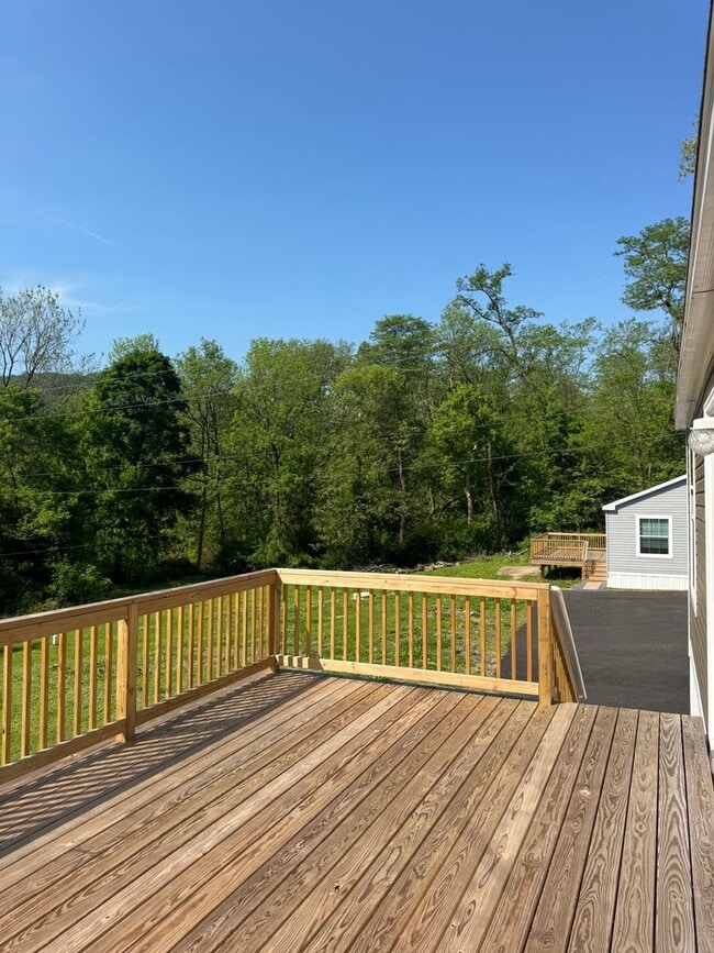 Photo - 465-7 Royal Manor Rd-