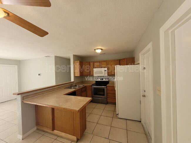 Photo - 7502 Pomelo Dr