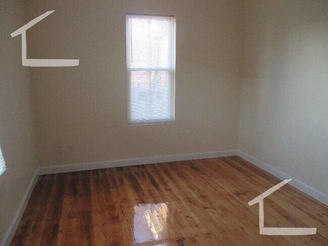 Photo - Nicely renovated 3 bed next to Brookline Village.