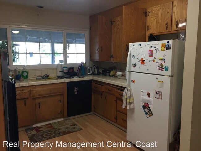 Photo - 4 br, 2 bath House - 562 Cuesta Drive