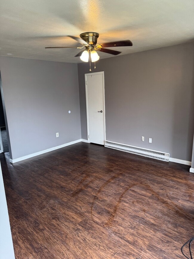 Photo - 1407 N Main St